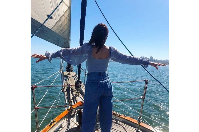1.5-Hour San Francisco Bay Sailing Tour - Bay Bridge, San Francisco, and Sausalito from the water