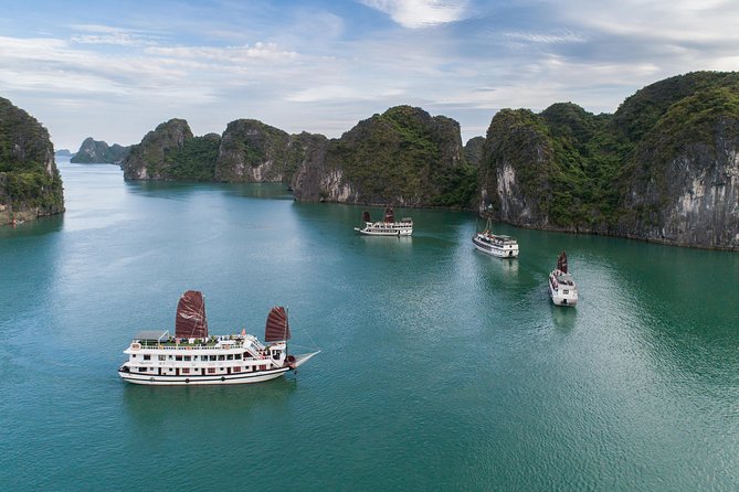 1-Day Bai Tu Long Bay Cruise: Pristine, Fun & Away fr the Crowds - Group Size, Guides, and the Feel of the Day