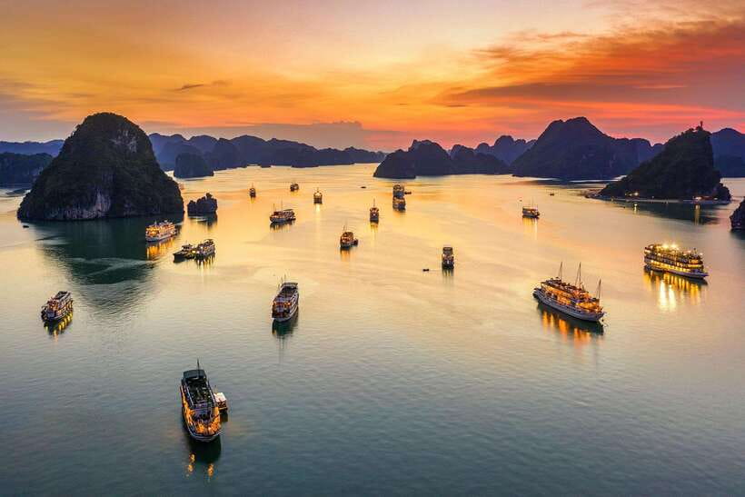 1-Day Tour Explore Unesco-recognized Ha Long Bay on Cruise - The key details at a glance