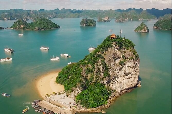 1 Day Tour to Halong Bay Cruise from 3 - 5 star Cruise & Transfer - Titop Island for swimming and a high view