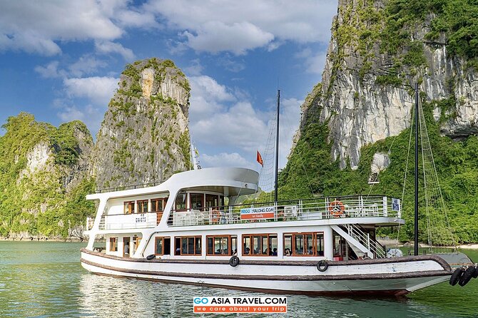 1 Day Tour to Halong Bay Cruise from 3 - 5 star Cruise & Transfer - Boarding at Tuan Chau and lunch on the water