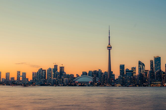 1-Hour Toronto Harbour Tour with Live Narration - Passing the Rogers Centre and downtown towers