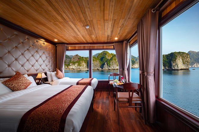 1 night Halong Bay Cruise-Titov Island,Surprise Cave,kayak,meals - Morning pickup and the road to the marina