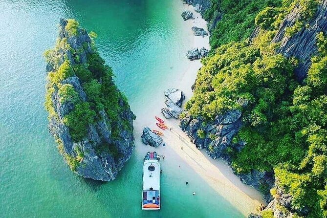 2-Day All-Inclusive Lan Ha Bay Cruise: Peaceful Nature Escape - Lunch begins the cruise through Lan Ha Bay