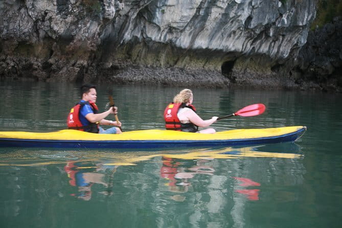 2-Day Cruise to Halong Bay and Lan Ha Bay on Calypso Cruises - Leaving Hanoi and reaching the main boat