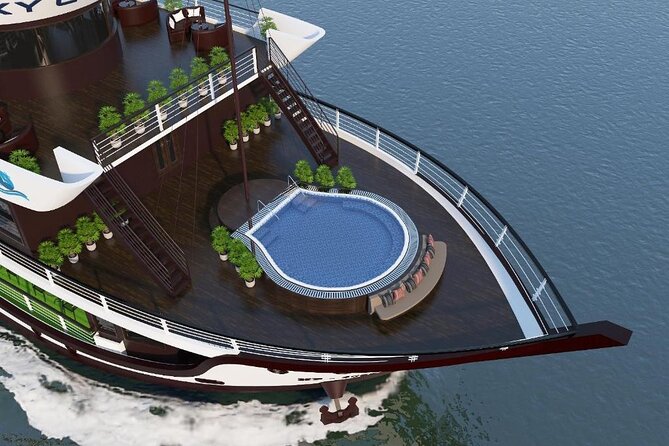 2 Day Guided Cruise Tour in Halong Bay and Lan Ha Bay from Hanoi - Boarding the cruise and settling into your cabin