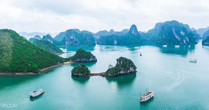 2-day Ha Long Bay Cruise included Transfer, Kayking and Swimming - A 3-star cabin and an evening on the water