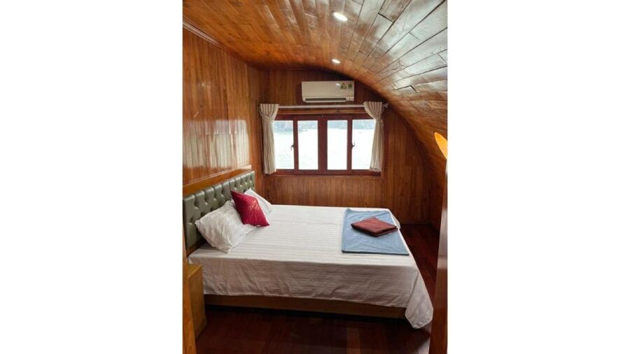 2-Day Ha Long Bay Cruise with Activities - Viet Hai by bicycle, with one important question