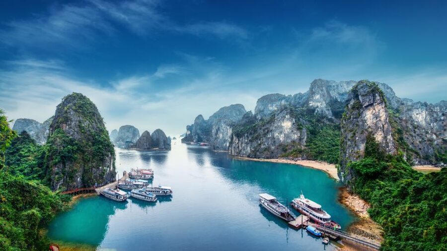 2-Day Ha Long Bay Cruise with Activities - The cabin is a strong part of the experience
