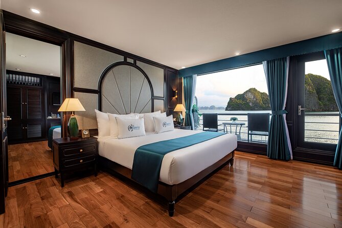2-Day Luxury Halong Bay Aspira Cruise from Hanoi - Food, service, and the feel onboard