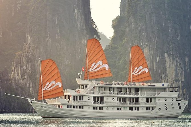 2-day Luxury Halong Bay cruise from Hanoi - Leaving Hanoi at 7:50 am