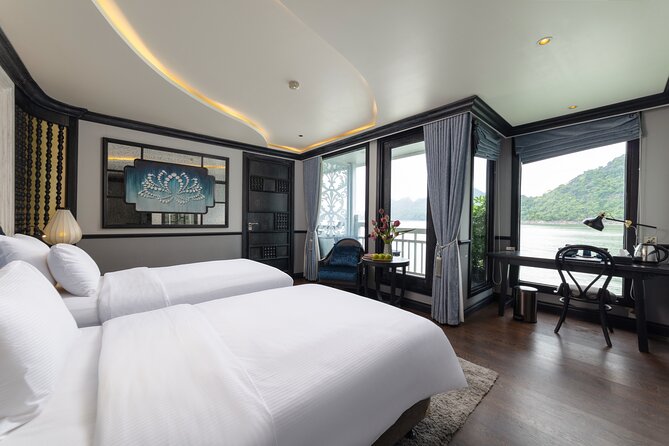 2-Day Melody Cruise: Explore Halong and Lan Ha Bay from Hanoi - The early Tai Chi session and breakfast