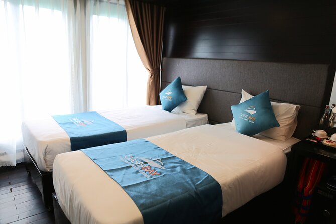 2 day Oasis Bay Cruise to Halong Bay from Hanoi - Sunset, fruit, and jacuzzis from 4:00 to 6:30