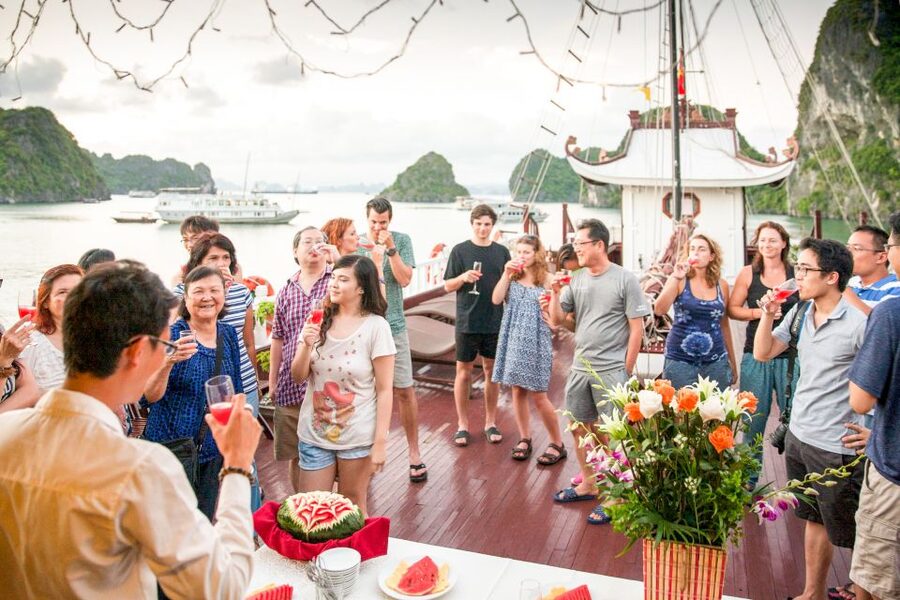 2-Day Royal Palace Ha Long Bay & Ti Top Island Cruise - Sunset, dinner, karaoke, and squid fishing