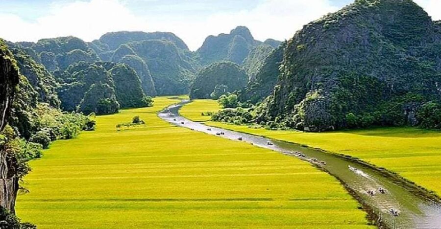 2-Day Trang An, Bai Dinh, Mua Cave, Ha Long Bay Cruise - The early departure from Hanoi