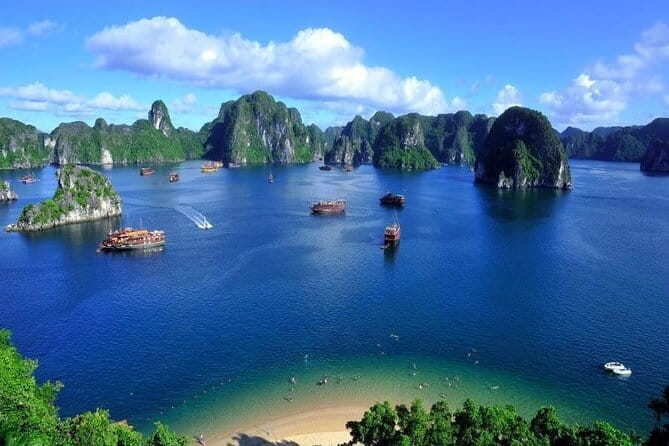 2 Days 1 Night Luxury Cruise Travel in Ha Long Bay - Key points at a glance