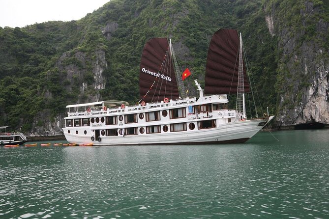 2 Days 1 Night Overnight on Cruise in Halong Bay - Leaving Hanoi at 8:30 am