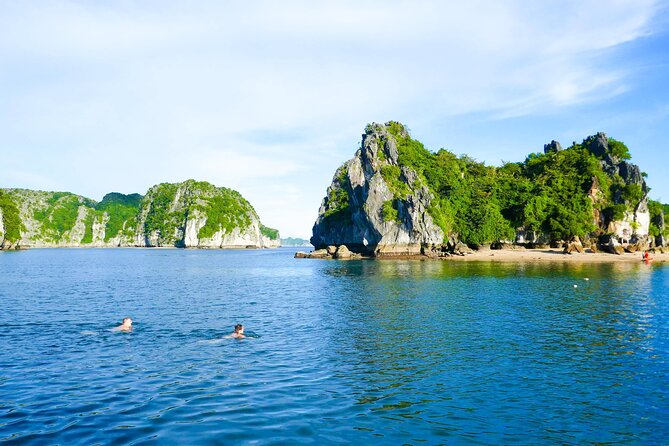 2 Days and 1 Night Tour on Cozy Boutique Cruise in Lan Ha Bay - Sleeping aboard the Cozy Boutique Cruise