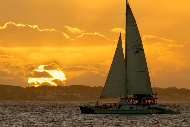 2 Hour Champagne Sunset Cruise from Grace Bay, Providenciales (Adult Only) - Setting Sail From Grace Bay