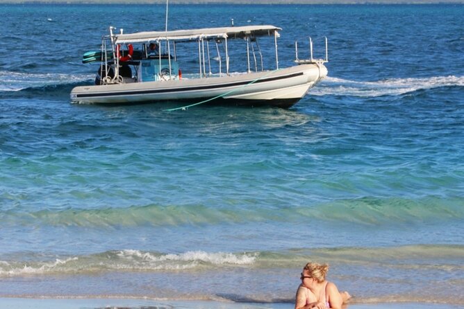 2 Hours Hervey Bay Funset Cruise - Sunset views across open water