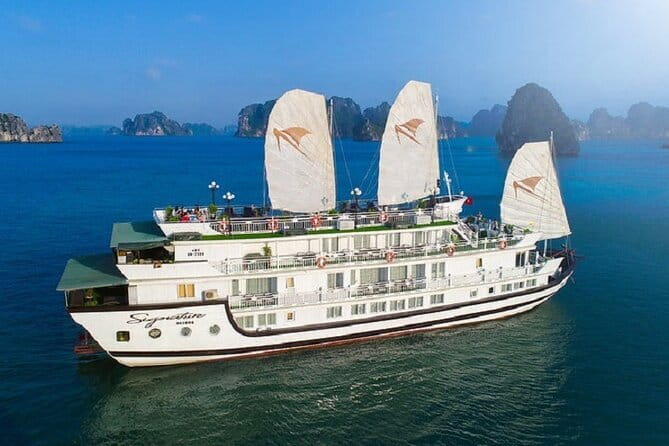 2D1N Bai Tu Long Bay cruises - Key details before you book