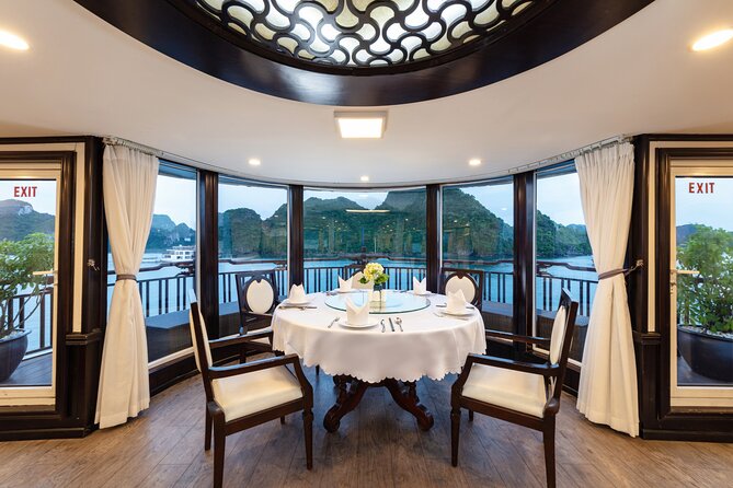 [2D1N] Halong Amanda Cruise - Luxury Unique Cruise on Bay - Settling into an Amanda Cruise cabin