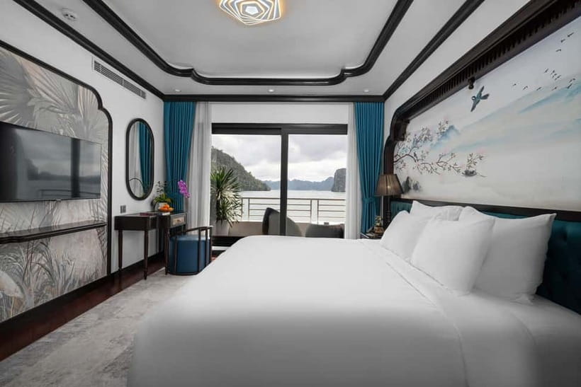 2D1N Halong Bay 6-Star Cruise: Fine Dining, Cave & Kayaking - Key points to know before booking