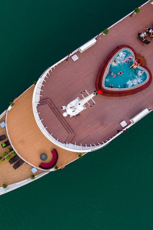3-Day: 5-star Cruises Lan Ha & Halong Bay w/Viet Hai Village - Tra Bau and the final morning