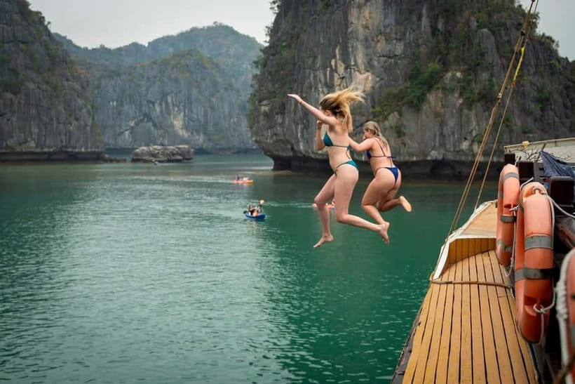 3-Day Discover the most stunning Cat Ba Island - Lan Ha Bay - Caves, quiet beaches, and a floating fish farm