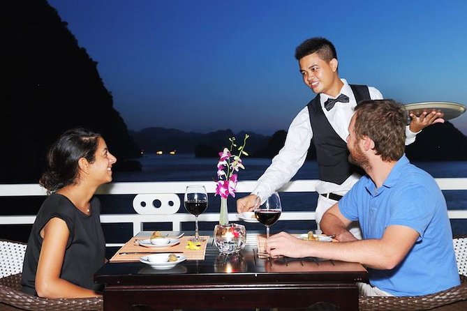 3-Day Halong Bay Cruise on the Starlight - Sung Sot Cave, Halong Bay’s big showpiece