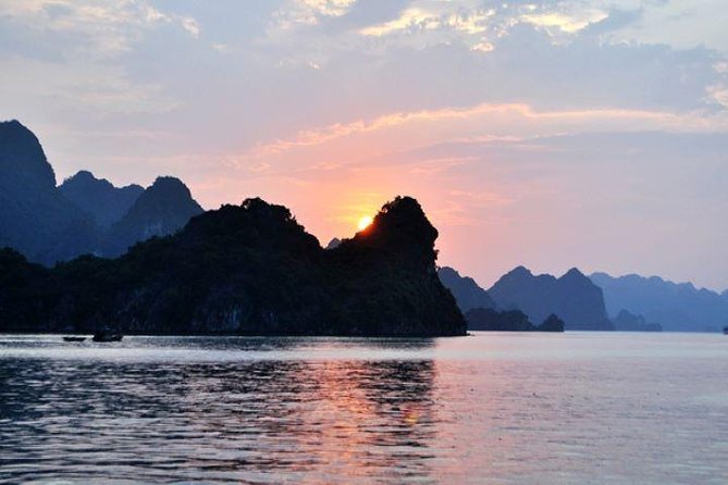 3-Day Luxury Bai Tu Long Bay Cruise on the Dragon Pearl Junk Boat - Why Bai Tu Long Bay makes this cruise different