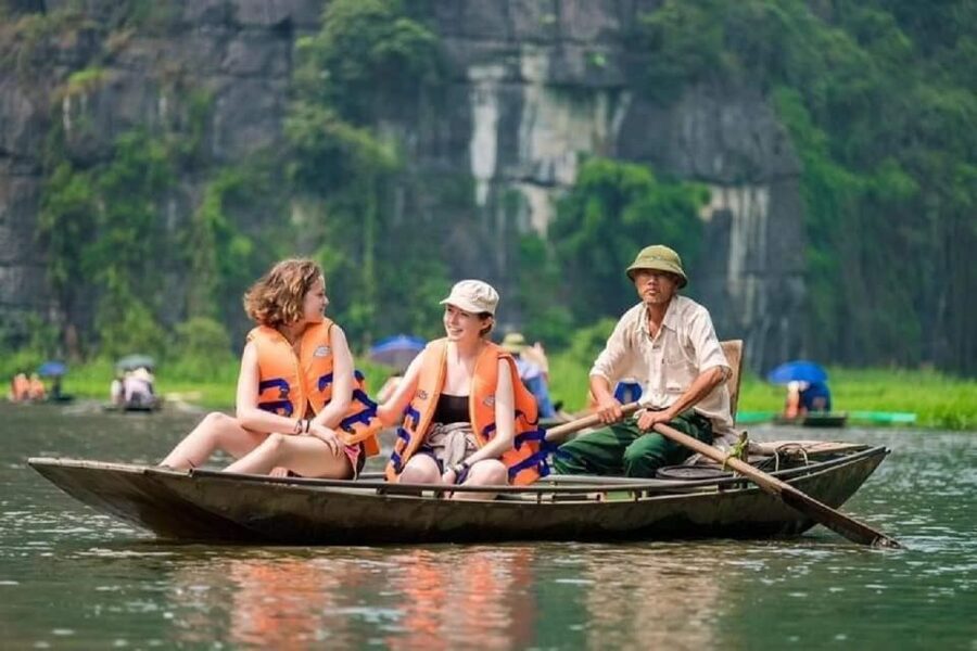 3-Day - Ninh Binh - Lan Ha Bay 5-Star Cruise & Balcony - Night at the Ninh Binh bungalow