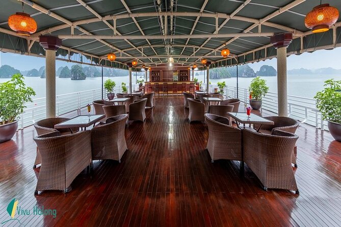 3-Days Cruise in Ha Long Bay- Heritage Discovery from Hanoi - Day two: A smaller boat into Lan Ha Bay