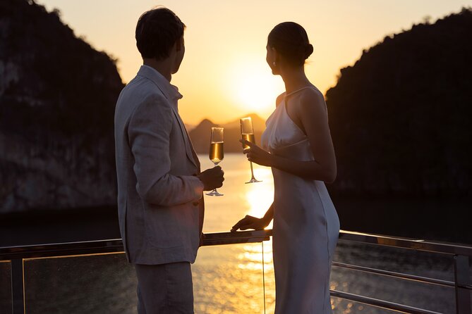 3D2N Halong Bay - The Explorer Journey with Grand Pioneers Cruise - Rooms, food, and service