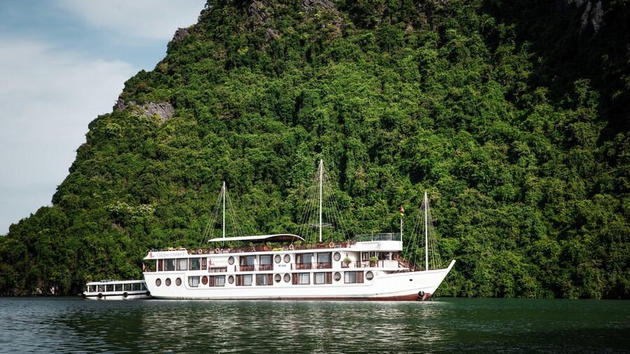 3D2N Lan Ha Bay by Calypso Cruises - Dark and Bright Cave by Sampan or Kayak