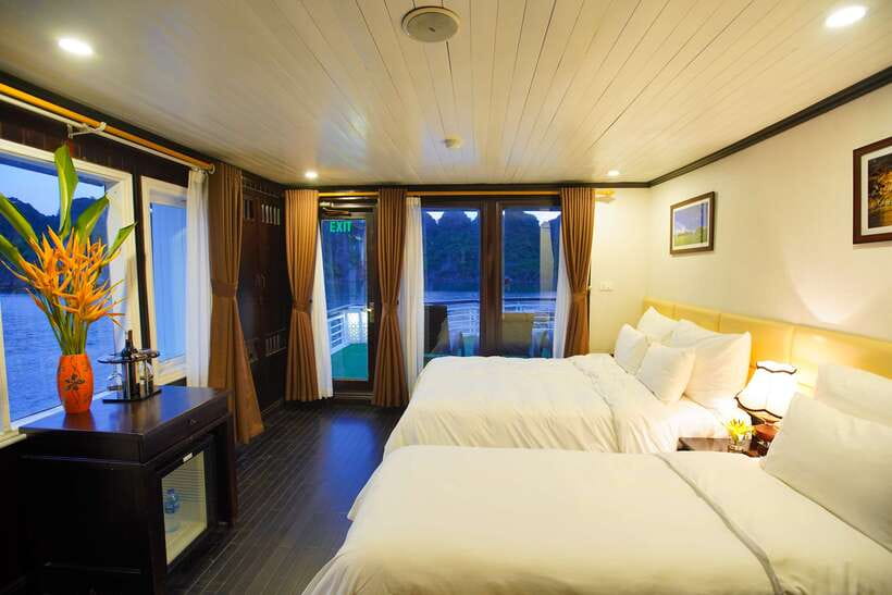 4-star Halong Paloma Cruise 2D1N Trip - Boarding at noon and settling into the boat