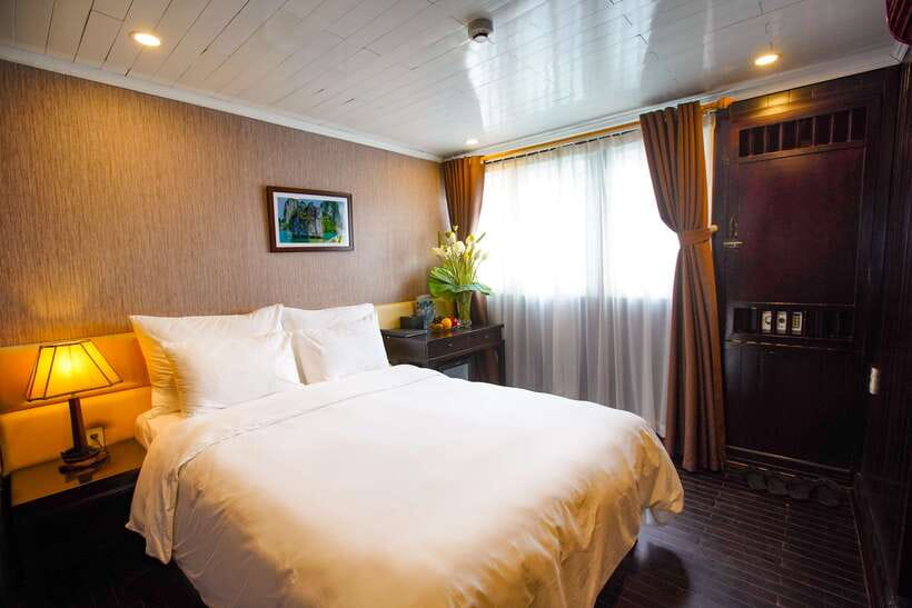 4-star Halong Paloma Cruise 2D1N Trip - Packing, cooking class, and the return to port
