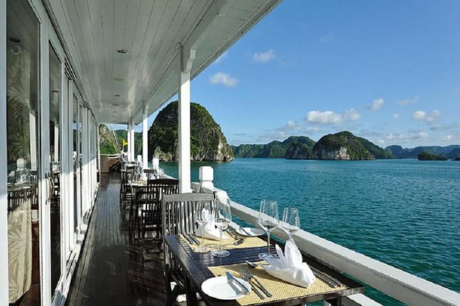 5 Days 4 Nights Hanoi - Halong Bay - Peaceful Halong Bay Cruise, one of 7 world Wonders - Who will enjoy this itinerary most