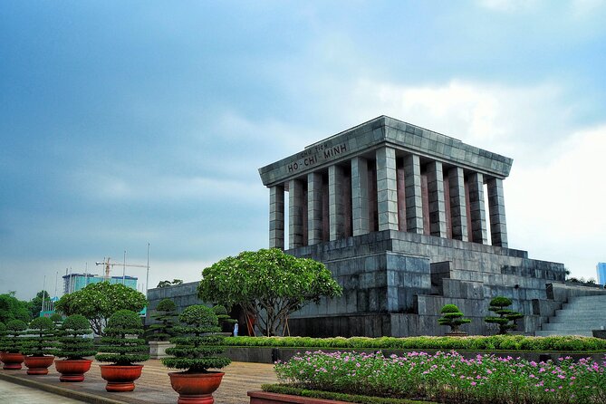 8-Days Hanoi, Sapa Trekking And Halong Bay Cruise - Day 1: A simple arrival in Hanoi