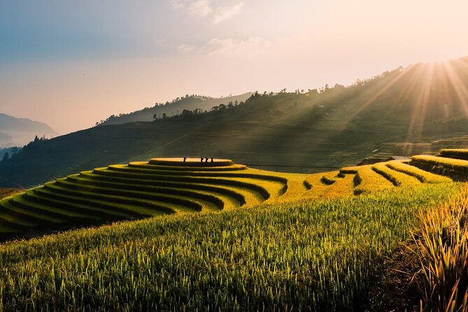 8-Days Hanoi, Sapa Trekking And Halong Bay Cruise - Day 5: The long road to Sapa