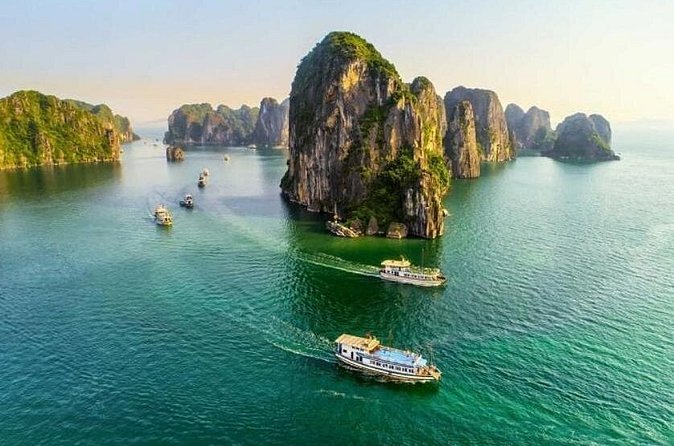 A Day in Paradise: Halong Bay Shore Excursion - Lunch, dietary requests, and what your $120 covers