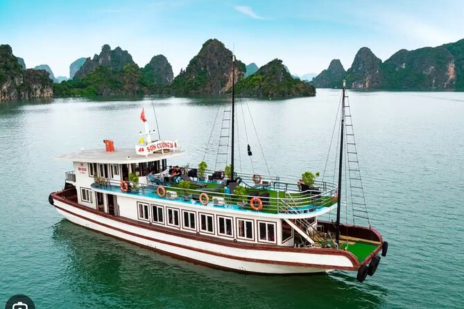 A Day in Paradise: Halong Bay Shore Excursion - Meeting Florence or Amy at the cruise port