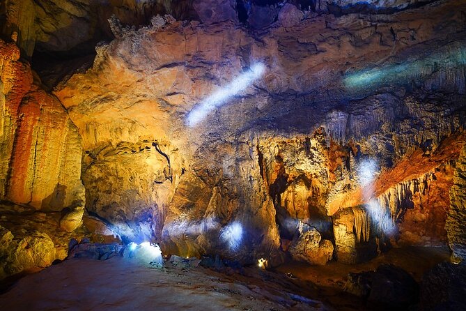 Adventure in Ban Gioc Waterfall-Ba Be Lake-Halong Bay 5D4N - Is $654 a fair price?