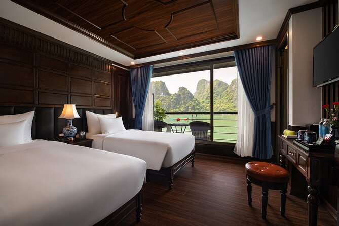 All-Inclusive 3 Day/2 Night Halong Luxury Cruise Meals, Cave, Kayaking, Swimming - Day two: the reason to choose two nights