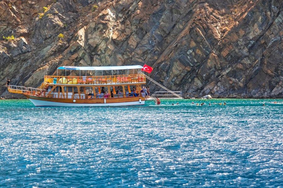 Antalya: Old Town Harbor Sightseeing Cruise - The Lower Duden waterfalls stop