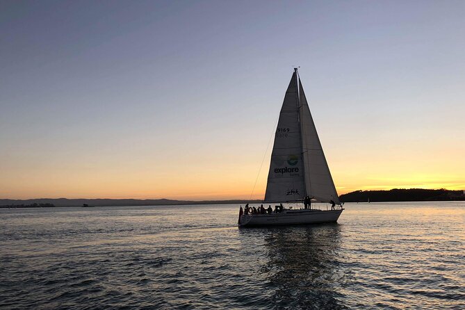 Auckland Harbour Sailboat Cruise Including Three Course Dinner - Three courses on a moving yacht