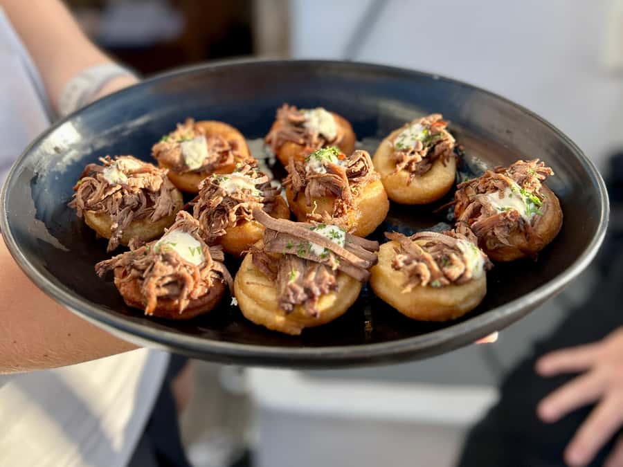 Auckland: Harbour Sailing Cruise with 3-Course Dinner - Dinner by The Lula Inn