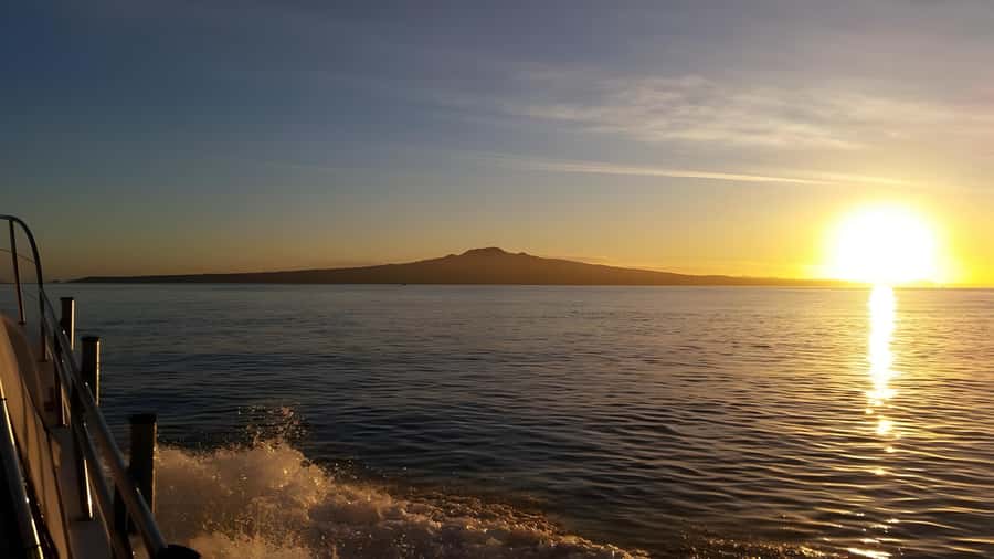 Auckland Sunset Harbour Cruise - The first minutes on Waitematā Harbour