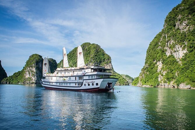Bai Tu Long Bay 2 Day 1 Night Cruise - Boarding at SunWorld Port around midday