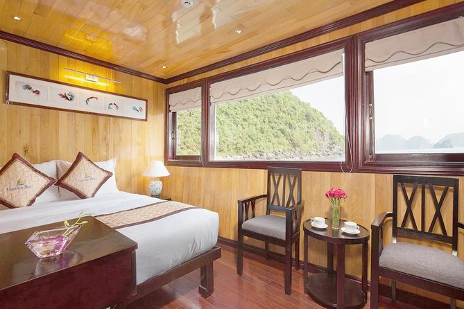 Bai Tu Long bay Boutique Cruise 2D/1N: Kayaking, swimming at pristine places - Day 2: tai chi, Vung Vieng, and the trip back